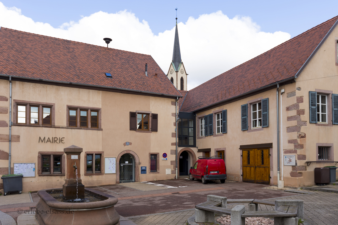Maire de Gunsbach - Rathaus in Günsbach