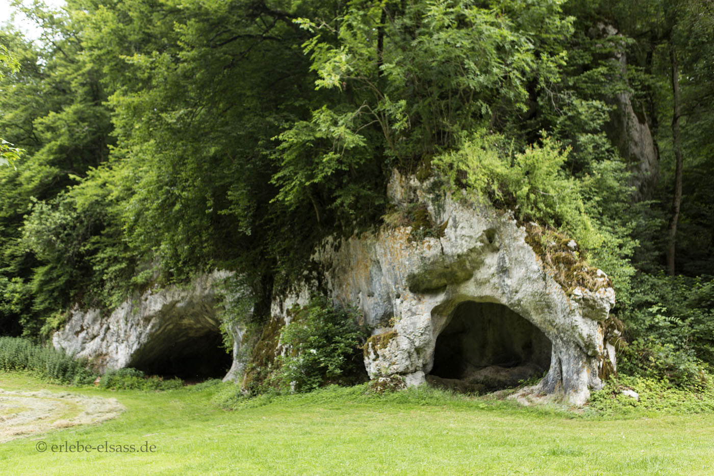 Grotte du Mannlefelsen an der Larg