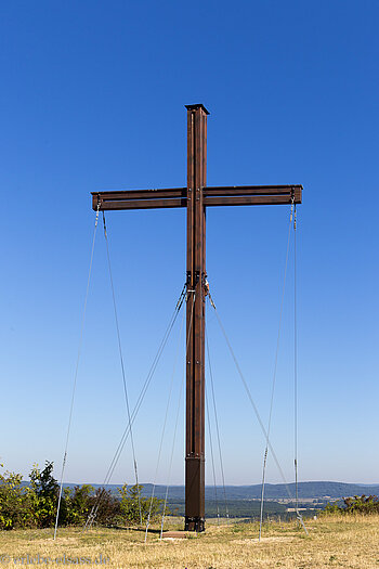Gipfelkreuz auf dem Bastberg