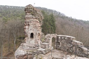 Burgruine Frönsburg in der Gegend von Lembach