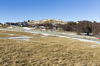 Lift und Skihang am Markstein