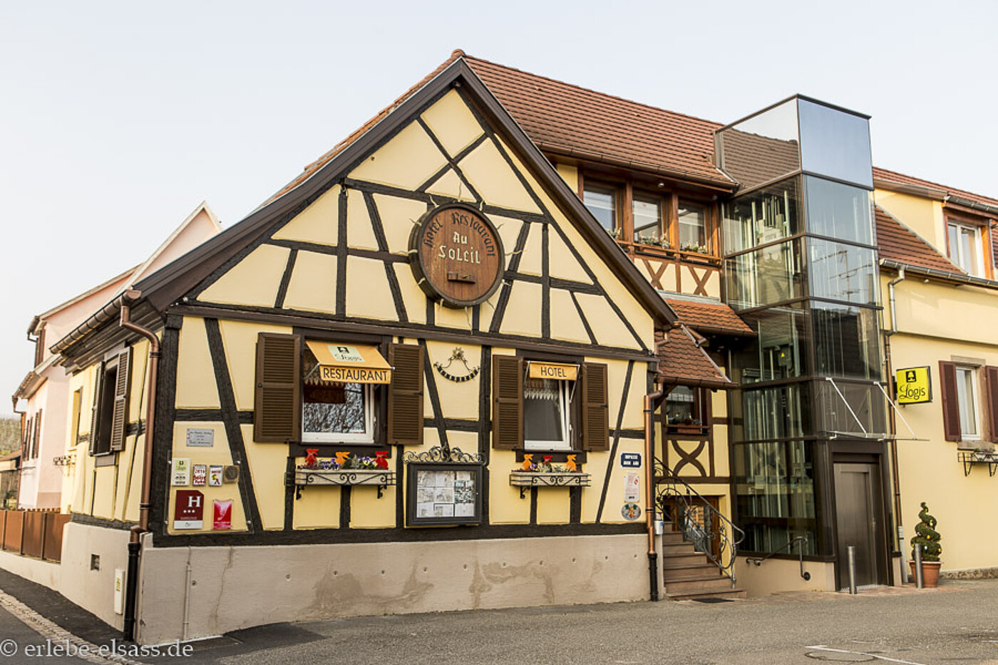 Hotel Restaurant Au Soleil in Wettolsheim, Elsass