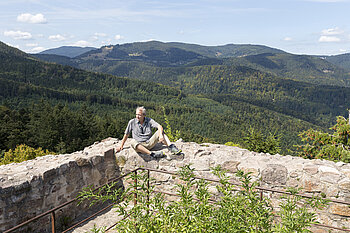 Lars auf der Burgruine Bilstein