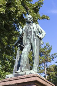 Monument erinnert an Frédéric Auguste Bartholdi