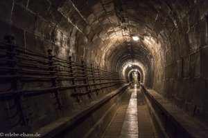Tunneleingang in die Feste Kaiser Wilhelm II.