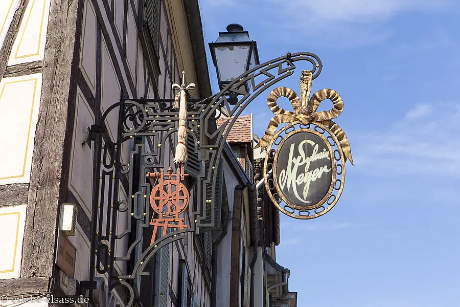 Ladenschild des Hansi in Colmar
