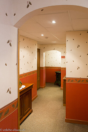 Hausflur im Hotel Du Chateau D'Andlau