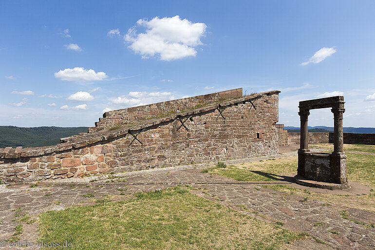 Zisterne vom Château du Lichtenberg