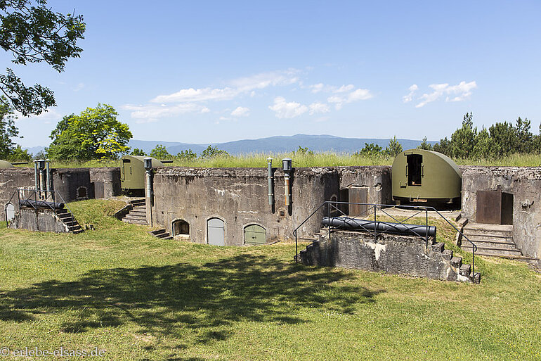 Schirmlafettenbatterie der Feste Kaiser Wilhelm II.